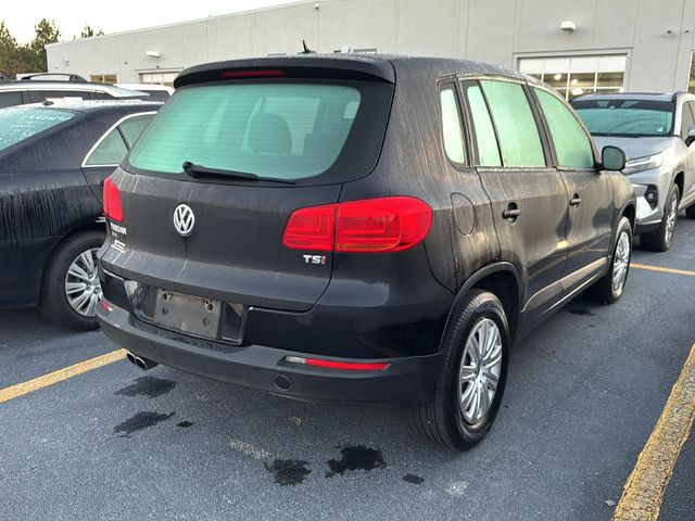 2018 Volkswagen Tiguan Limited Base