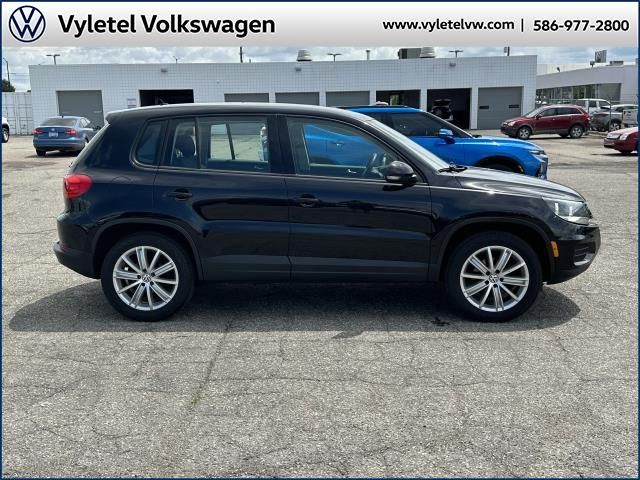 2018 Volkswagen Tiguan Limited Base