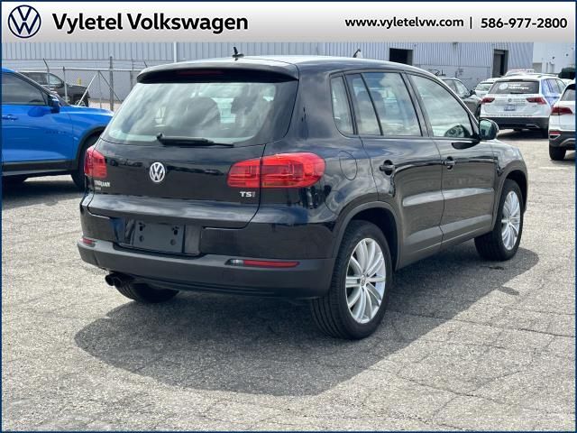 2018 Volkswagen Tiguan Limited Base