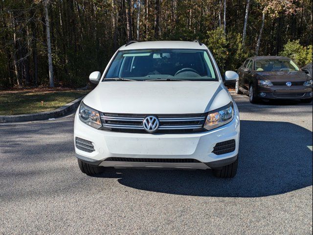 2018 Volkswagen Tiguan Limited Base