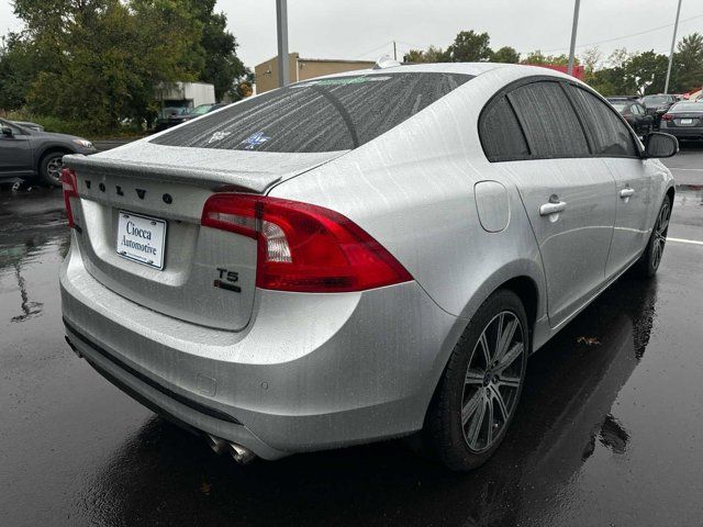 2018 Volvo S60 Inscription Platinum