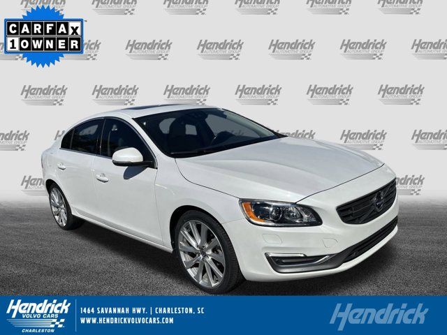 2018 Volvo S60 Inscription Platinum