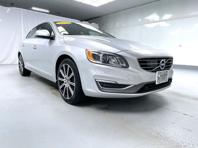 2018 Volvo S60 Inscription Platinum