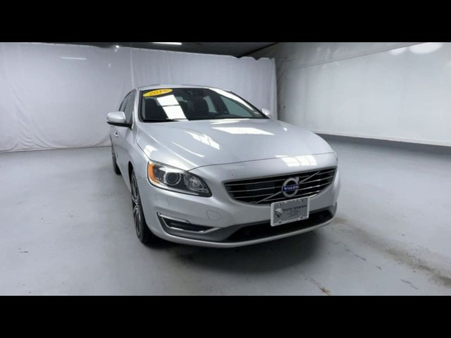 2018 Volvo S60 Inscription Platinum