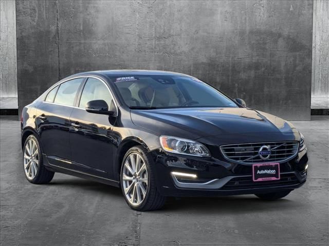 2018 Volvo S60 Inscription Platinum