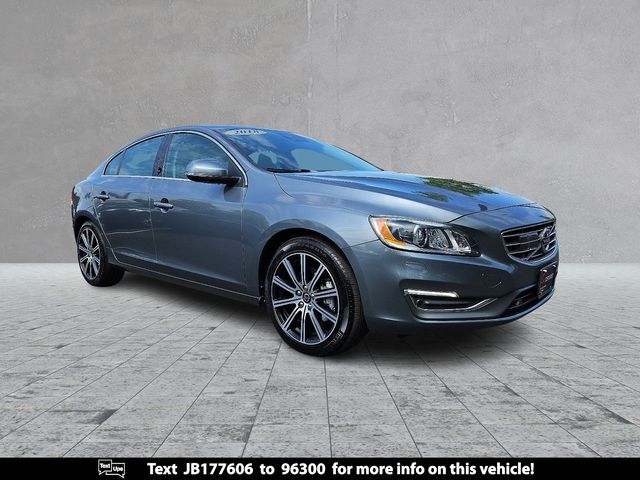 2018 Volvo S60 Inscription Platinum