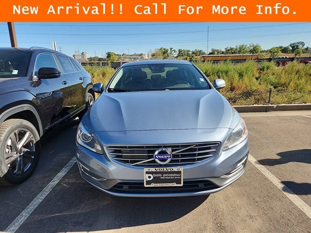 2018 Volvo S60 Inscription Platinum