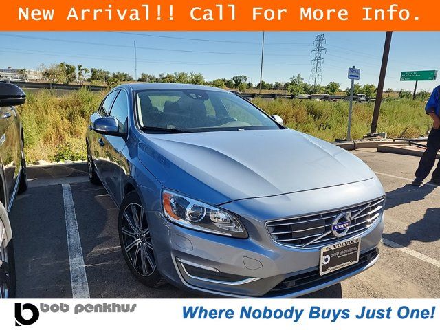 2018 Volvo S60 Inscription Platinum