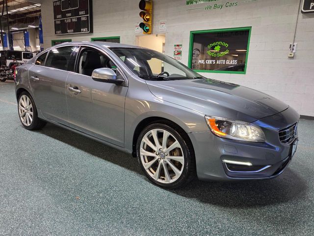 2018 Volvo S60 Inscription Platinum