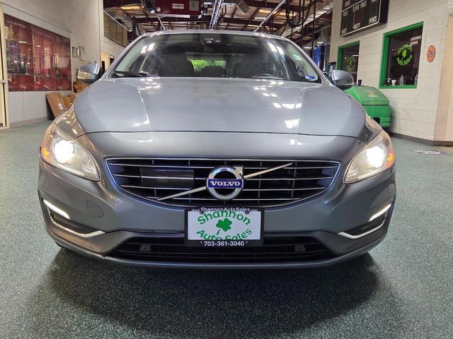 2018 Volvo S60 Inscription Platinum
