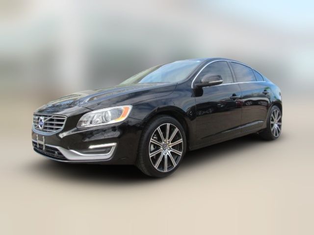 2018 Volvo S60 Inscription Platinum