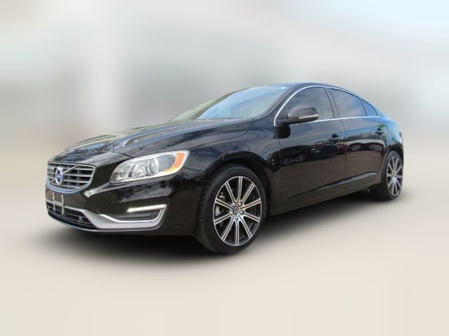 2018 Volvo S60 Inscription Platinum