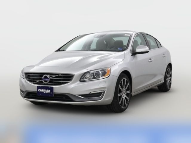 2018 Volvo S60 Inscription Platinum