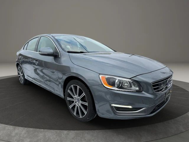 2018 Volvo S60 Inscription Platinum
