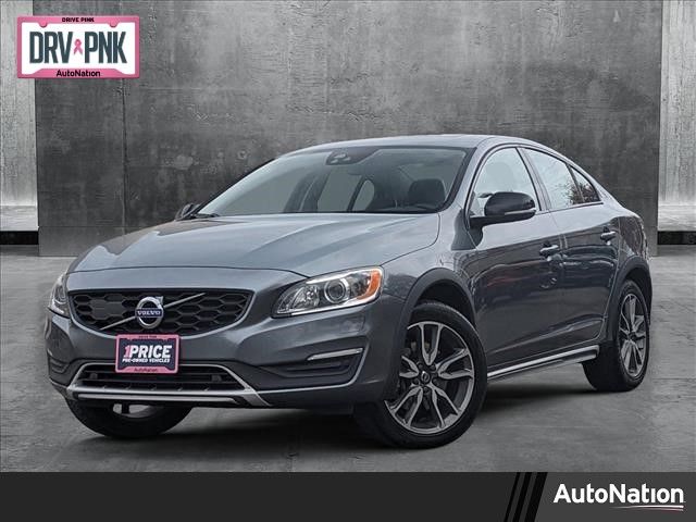 2018 Volvo S60 Cross Country Base