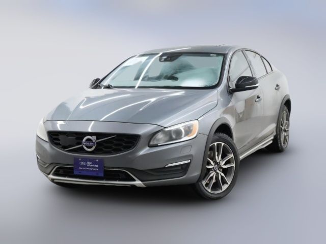 2018 Volvo S60 Cross Country Base