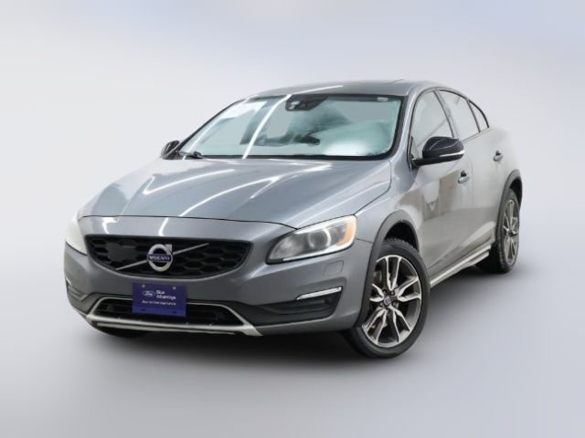 2018 Volvo S60 Cross Country Base