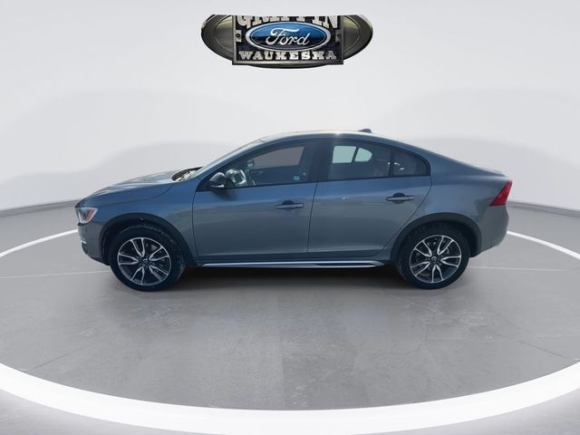 2018 Volvo S60 Cross Country Base