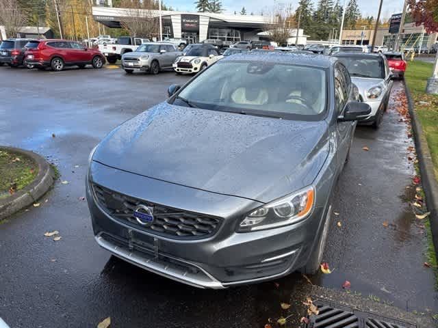 2018 Volvo S60 Cross Country Base