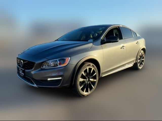 2018 Volvo S60 Cross Country Base