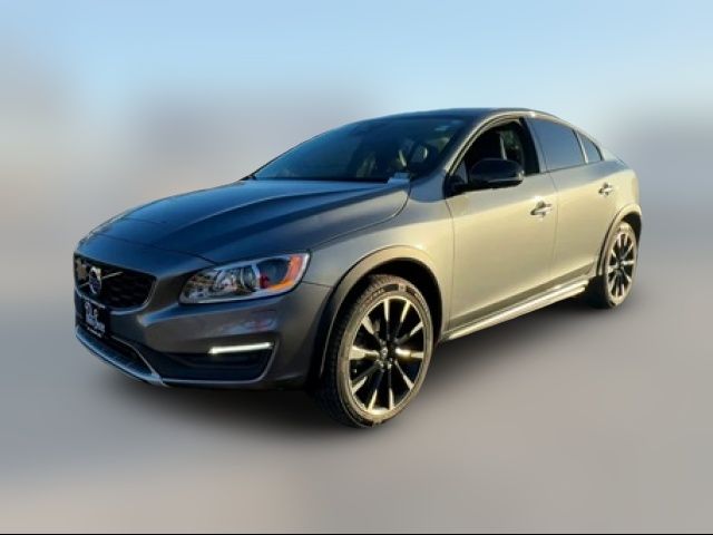 2018 Volvo S60 Cross Country Base