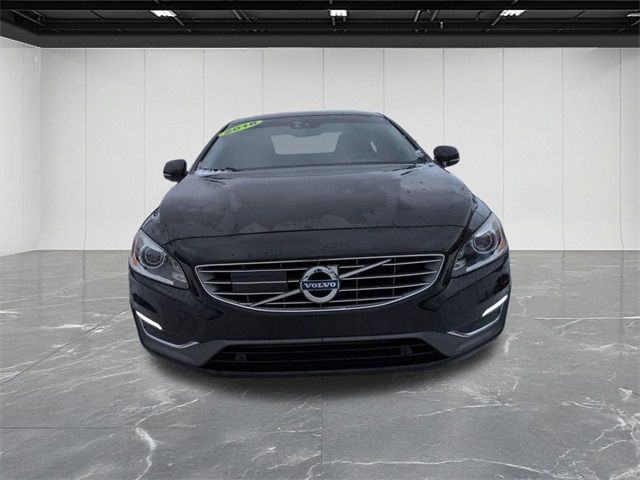 2018 Volvo S60 Inscription Platinum