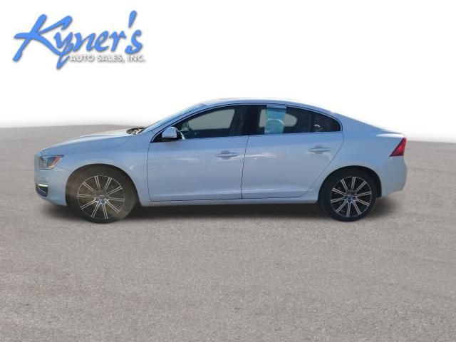 2018 Volvo S60 Inscription Platinum