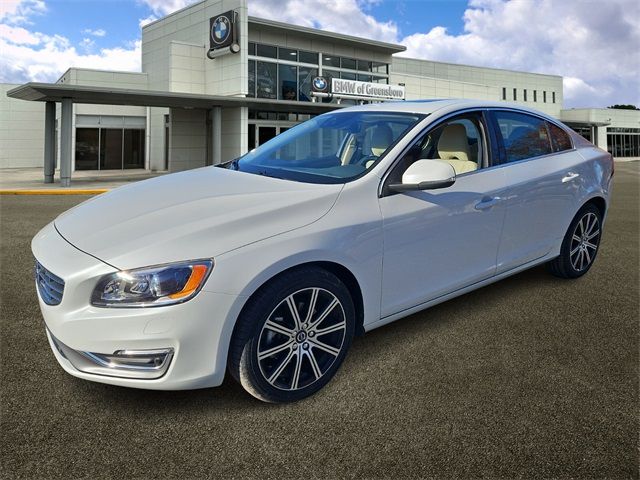 2018 Volvo S60 Inscription Platinum