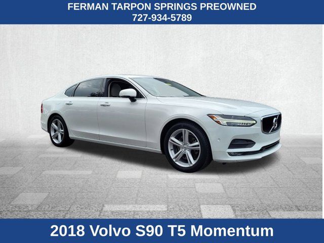 2018 Volvo S90 Momentum