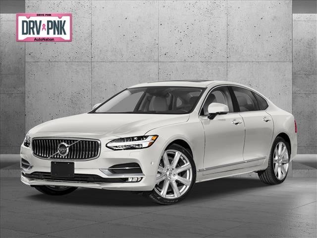 2018 Volvo S90 Momentum