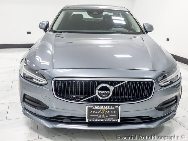 2018 Volvo S90 Momentum