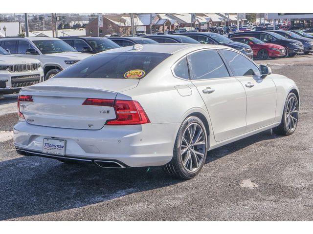 2018 Volvo S90 Momentum