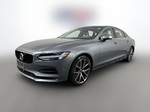 2018 Volvo S90 Momentum