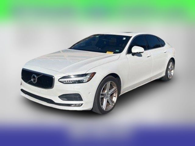 2018 Volvo S90 Momentum