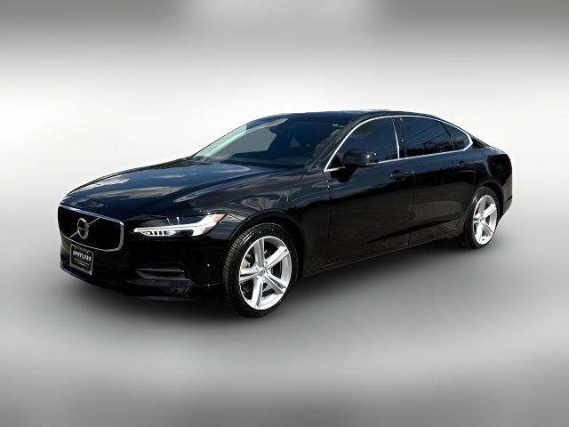 2018 Volvo S90 Momentum