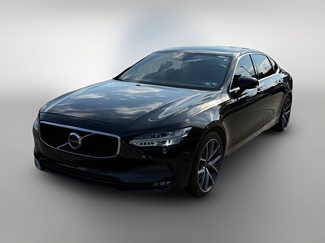 2018 Volvo S90 Momentum