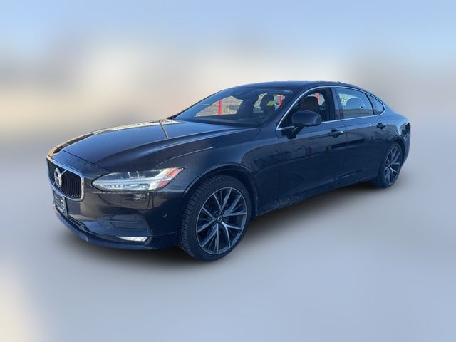 2018 Volvo S90 Momentum