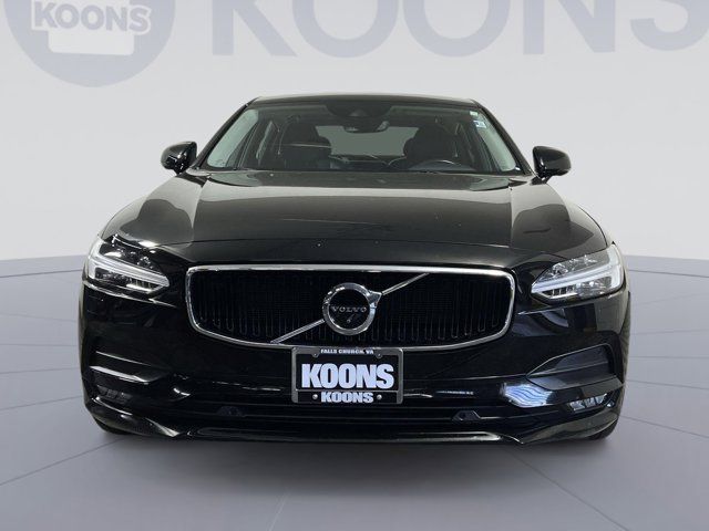 2018 Volvo S90 Momentum