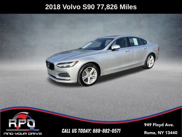 2018 Volvo S90 Momentum