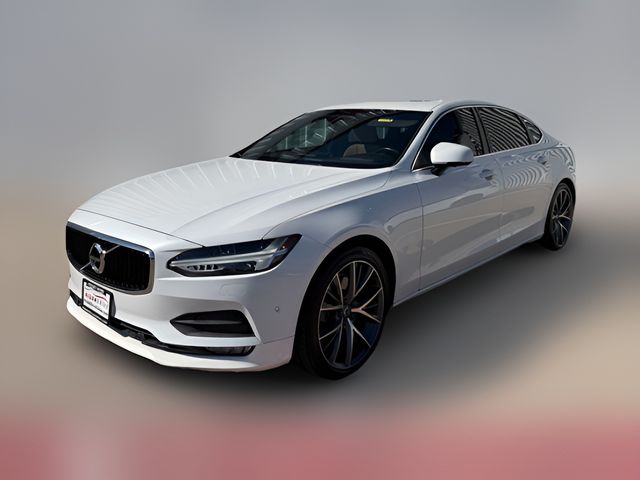 2018 Volvo S90 Momentum