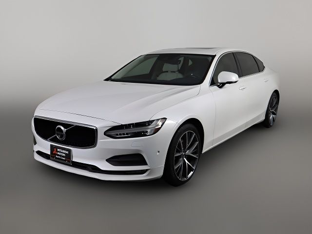 2018 Volvo S90 Momentum