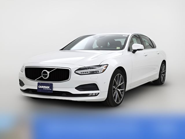2018 Volvo S90 Momentum