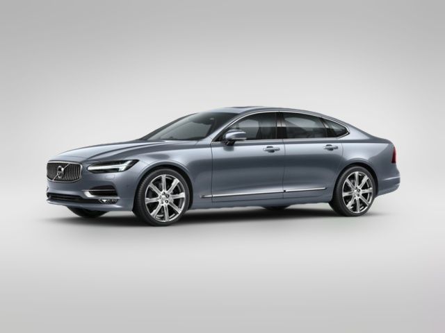 2018 Volvo S90 Momentum