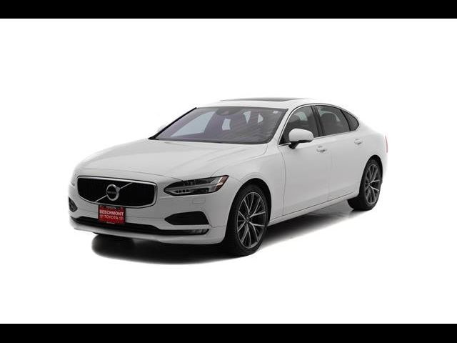 2018 Volvo S90 Momentum