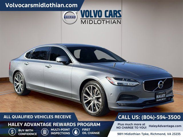 2018 Volvo S90 Momentum