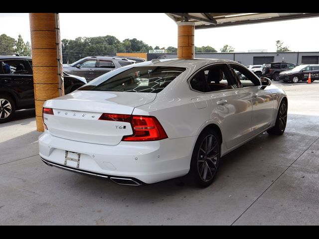 2018 Volvo S90 Momentum