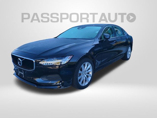 2018 Volvo S90 Momentum