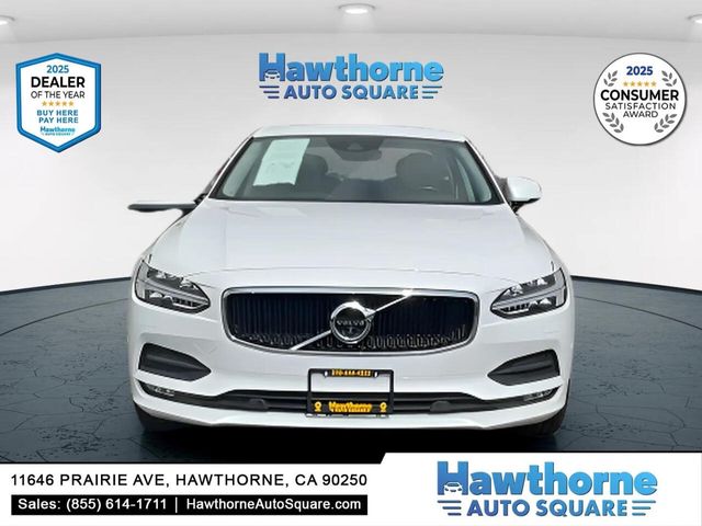 2018 Volvo S90 Momentum