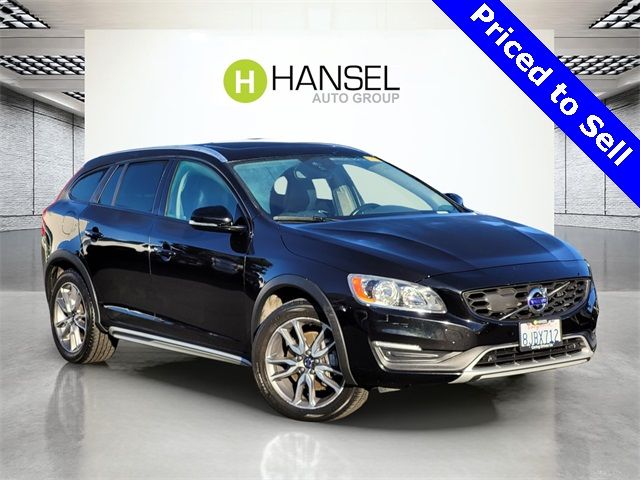 2018 Volvo V60 Cross Country Base