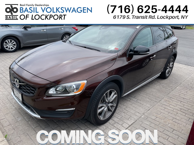 2018 Volvo V60 Cross Country Base